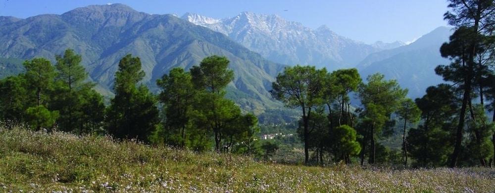 Club Mahindra Dharamshala Hotel Luaran gambar