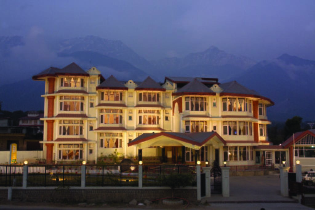 Club Mahindra Dharamshala Hotel Luaran gambar